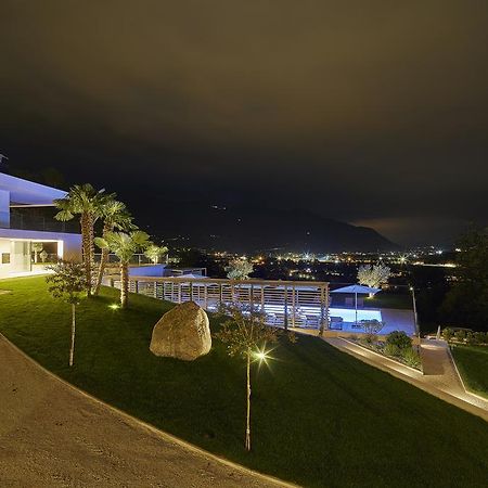 The View Luxury Suites Lagundo Esterno foto