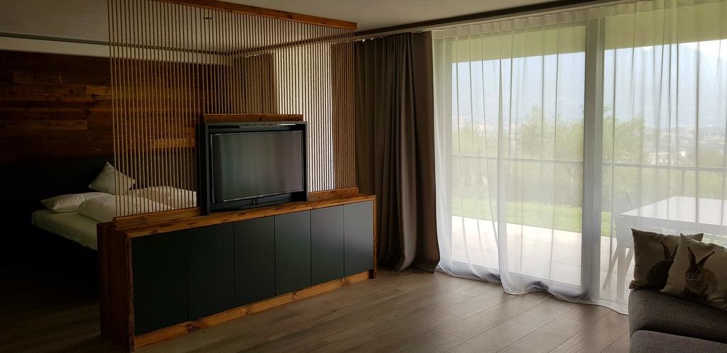 The View Luxury Suites Lagundo Esterno foto