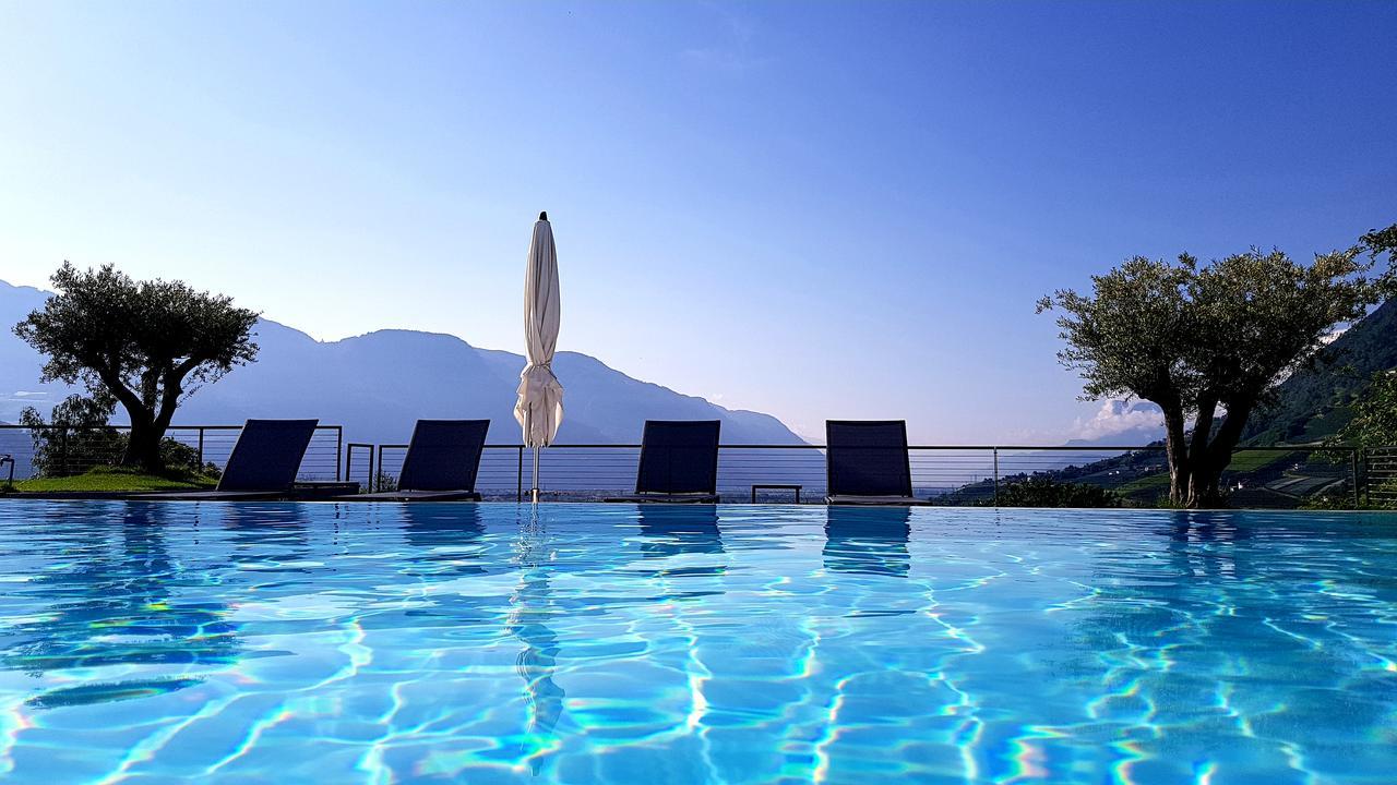 The View Luxury Suites Lagundo Esterno foto